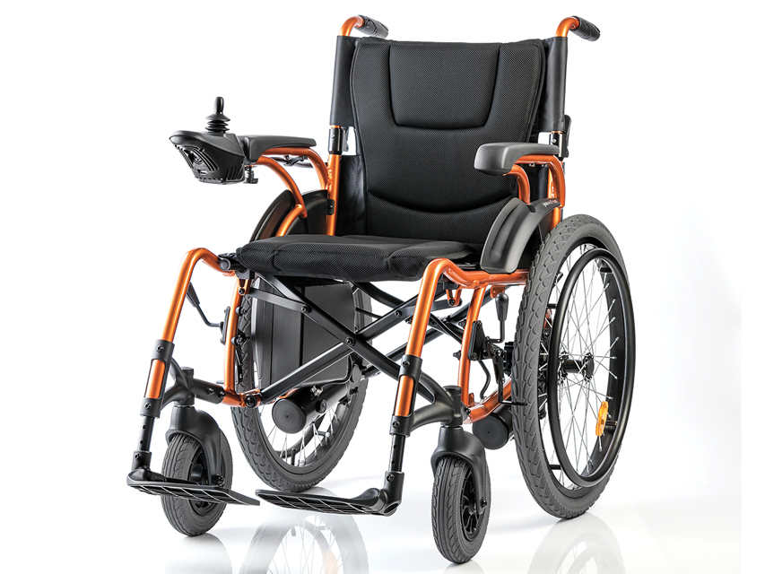 Elektriskais ratiņkrēsls – aizmugurējie riteņi 24″ ar rokturiem