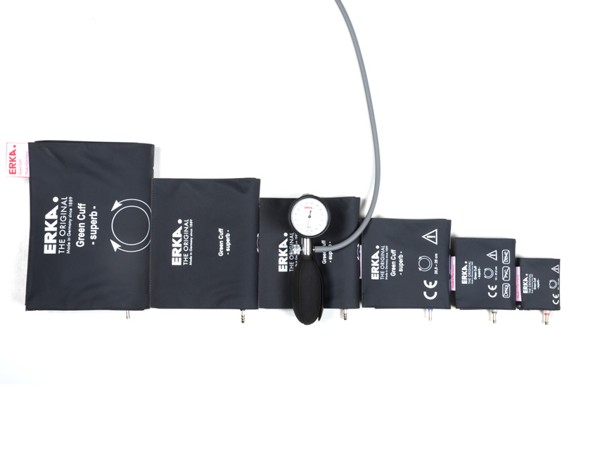 Kobold aneroid sphygmomanometer med 6 manchetter – grå